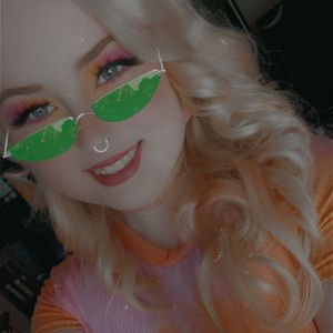 Meet your Posher, Kendra